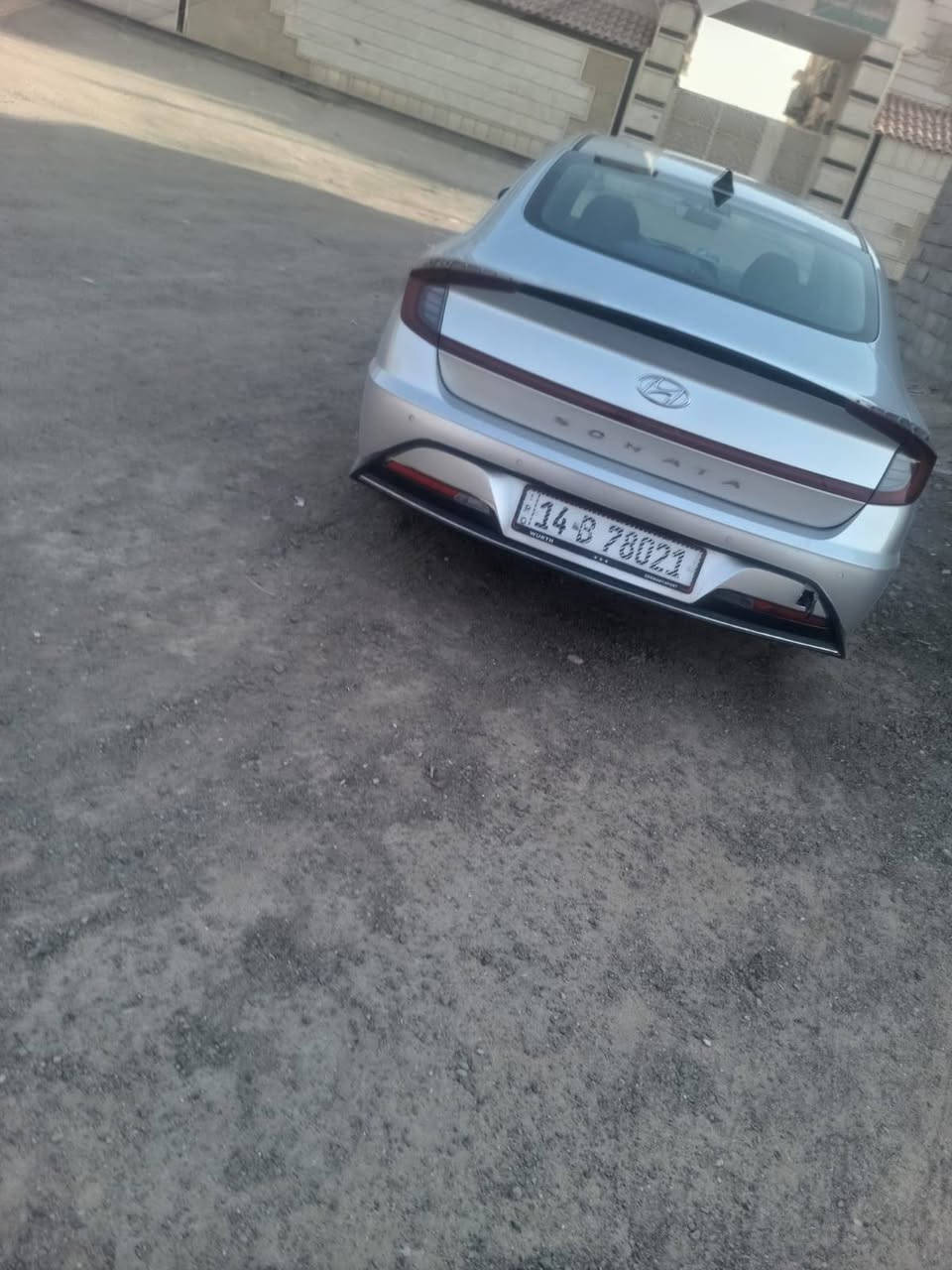 سوناتا موديل 2022 محدثه 23 مسجله وكامله السياره تكسي دبي صبغ عام سياره جديده وما ناقصها اي شيء بسعر 119 ورقه مكان السياره بصره الاصمعي 
@***********
