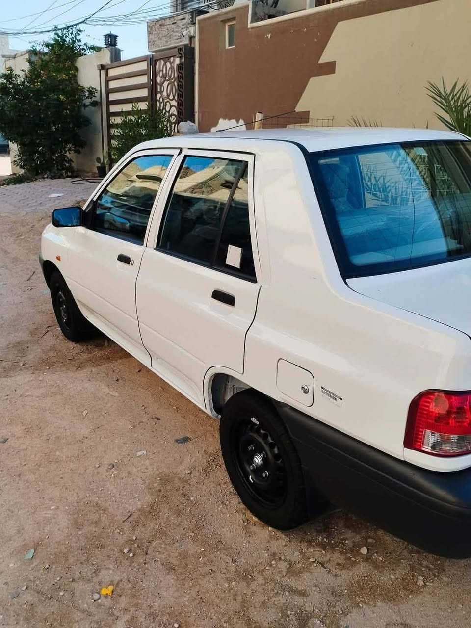 السلام عليكم سايبه موديل ٢٠٢١ سياره نضيفه مكفوله بس من عده بيه لستيك والف سياره  كير تبريد تتفئه كله مكفول سياره تشتغل وخير من الله  العنوان كربلاء شارع الدره يم مجمع الجوهره السكني*********** سعر 63 بي مجال قليل
