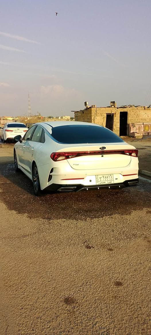 لبيع k5 وارد كوري 2021 كفاله بيه فقط قطعتين صبغ فقط بكوريا محرك 2000 دوش فول مواصفات كلش بصمه تبريد قطعتين تحديد مسار سايد بريك دكمه حساسات وبيه وبعد هواي مواصفات رقم بصره تحويل ثاني يوم حداده تخم تاير تبريد كير مكينه كله جديد سياره جاهزه لأخير مكاني بصره لسعر 168 وبيه مجال لاستفسار *********** مكلف بل نشر البصرة, العراق
