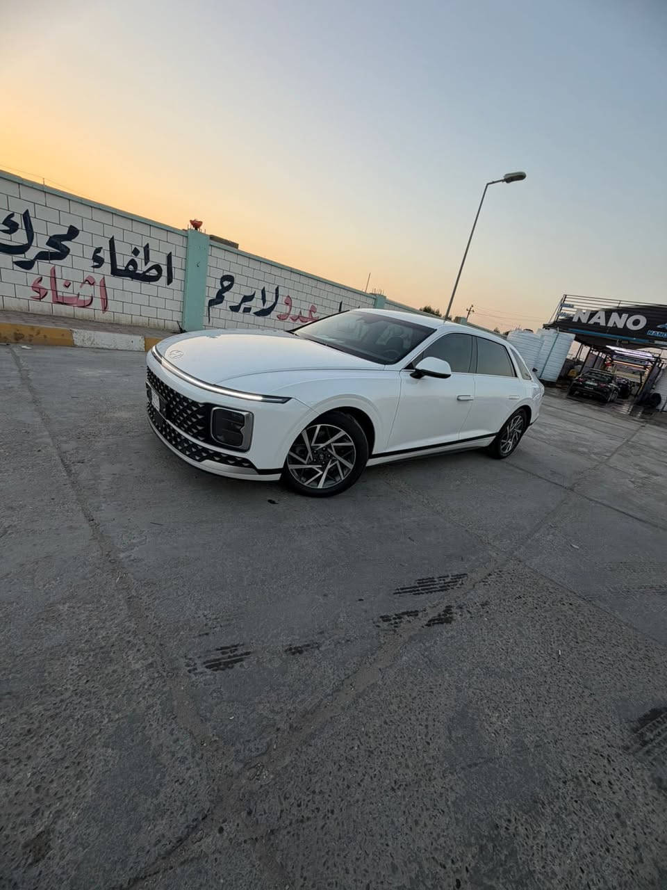 السلام عليكم ازيرا كراندر الشكل الجديد موديل 2023 وراد كوري غاز  6 سلندر قطعه وحده صبغ من كوريه المواصفات كشن مساج فول واحد ع واحدجنطة كهرباء الكشنات جلد كهرباء فول تحكم كهرباء ستيرن كهرباء ستيرن حار بارد الكشنات حار بارد 5 كاميرات حساسات امامية خلفية رادارت امامية وخلفي تشغيل عن بعد وبردة خلفية وبعد هواي مواصفات للاستفسار الاتصال *********** مكان البصره ترهم مراوس حسب القناعه السعر225 وبيها مجال بصيط
