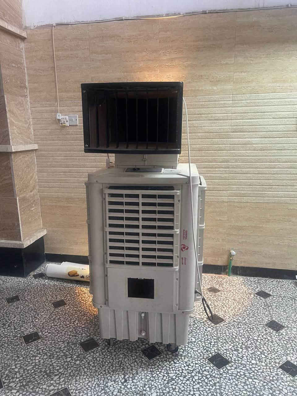 مبردة للبيع نظيفه جدا بغداد حي الجامعة
***********
١٧٥ الف
