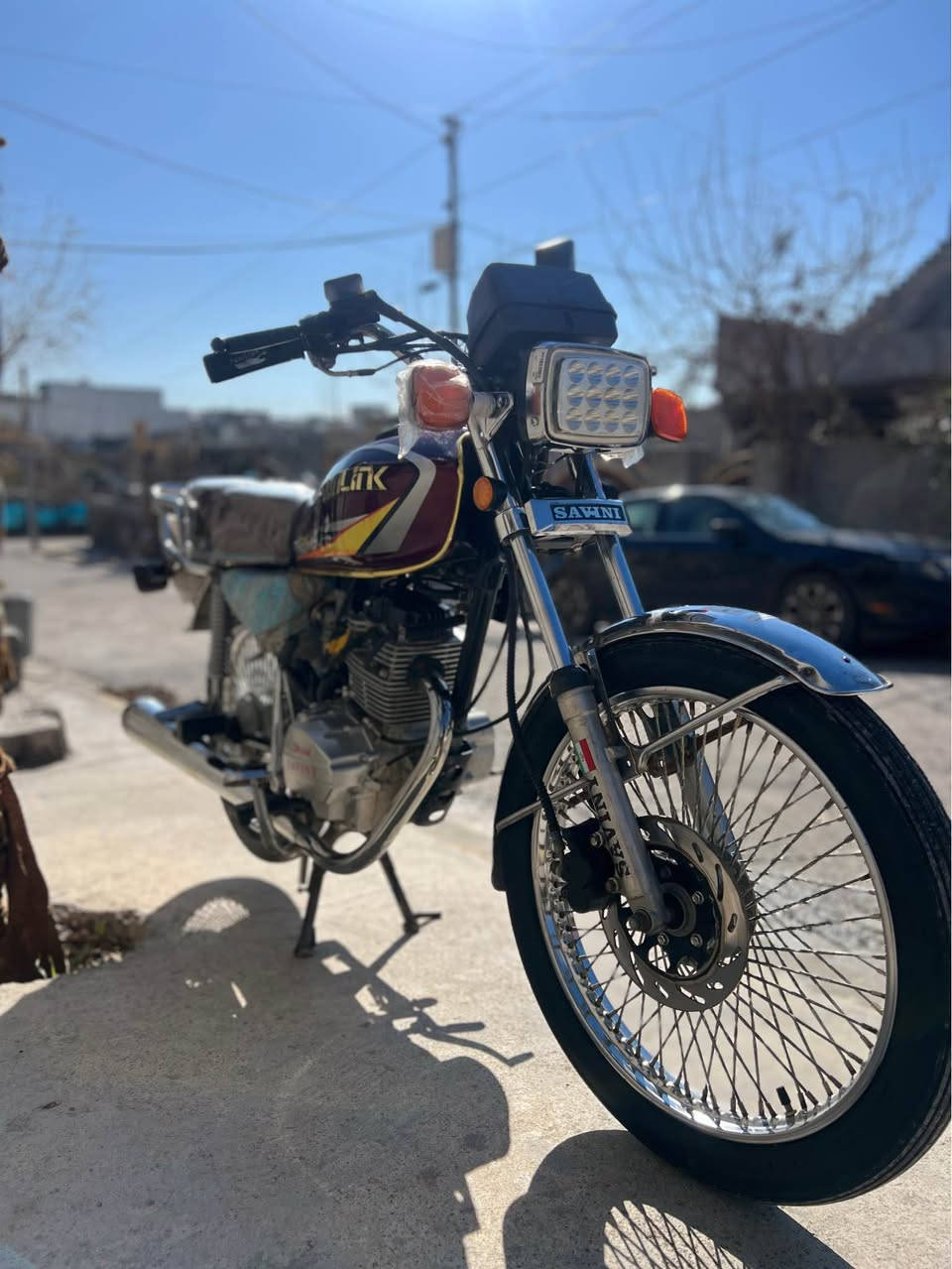 ماتۆری ئیرانی بۆفرۆشتن ساڤینا 
ماتۆرەکە بی کێشەیە 
لیت و ئیشارت ناو گێچی هەمووی ئیشەکات

شوێن پیرەمەگروون 
***********
موشتەری وەرە چات لە کۆمێنت ماتۆر ناکڕدرێ دخان, السليمانية
