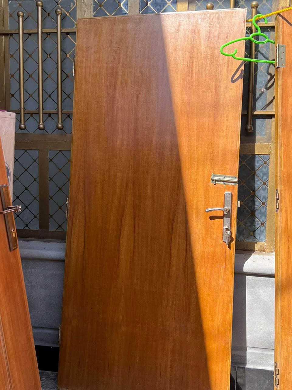 ابواب صاج خشب عدد ٥ ابواب نظافة مثل مواضح بالصور بدون چرچوبة فقط باب والقياسات مرفقة مع الصور الاقفال شغالات قيم بما يرضي الله واخذ مكاني                       بغداد - محمودية للاستفسار               ‭             ٠٧٧٦ ٢٣٤١٨٢١‬ بغداد, العراق
