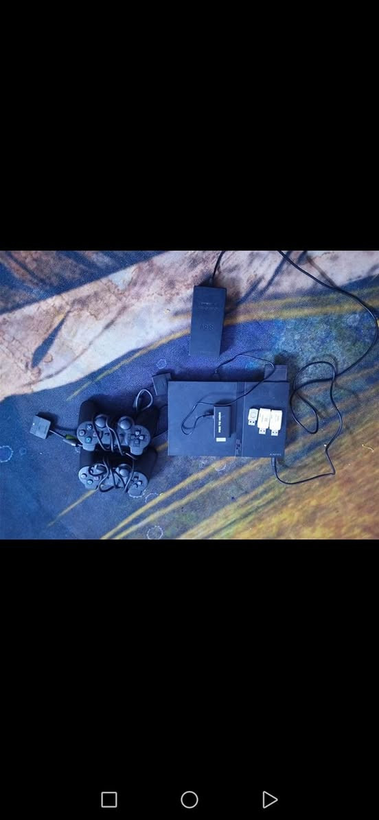 بلي 2 كامل ملحقاته يدتين، يو بي اس، 2 فلاش يحوي بيس 2023،كيبلين اج دي، فيش
ب40
بغداد_مدينه الصدر
***********
