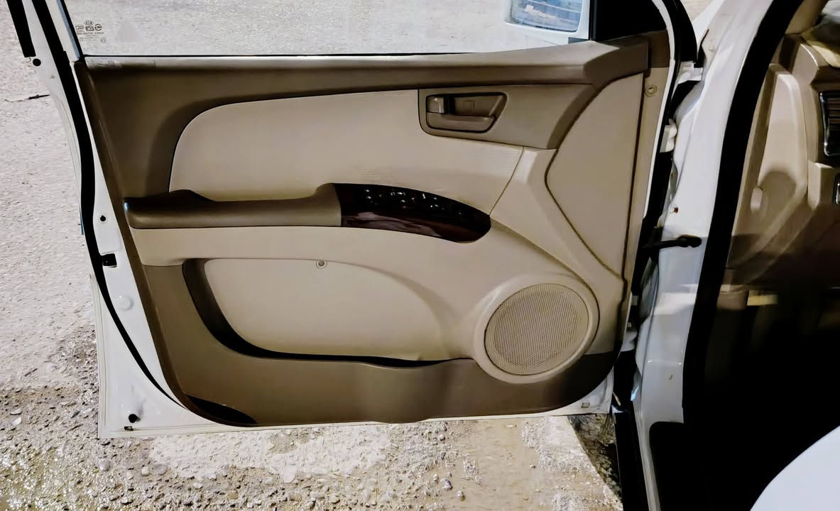 سلام عليكم
كيا سبورتج المقدس
وارد خليجي داخل بيجي 
موديل 2009 مكفوله كفاله عامه من صبغ فقط بارد
( رقم واسط ) انكليزي بسمي تحويل مباشر هزه جديده

تخم تاير تبريد شغل تدفئه شغاله

محرك وكير مكفولات لا تنقيص ولاتبخير 

محرك 2000

(( الك الفحص )) 

السعر 125وبيهه مجال لشراي

سونار مرفق بلمنشور 

مكان السياره ميسان علي الغربي الاستفسار 
 
انتصال واتساب👇🏿
***********
انتصال فقط 👇🏿
‏‪***********‬‏
ملاحظه 📍 ترهم مراوس عادي
