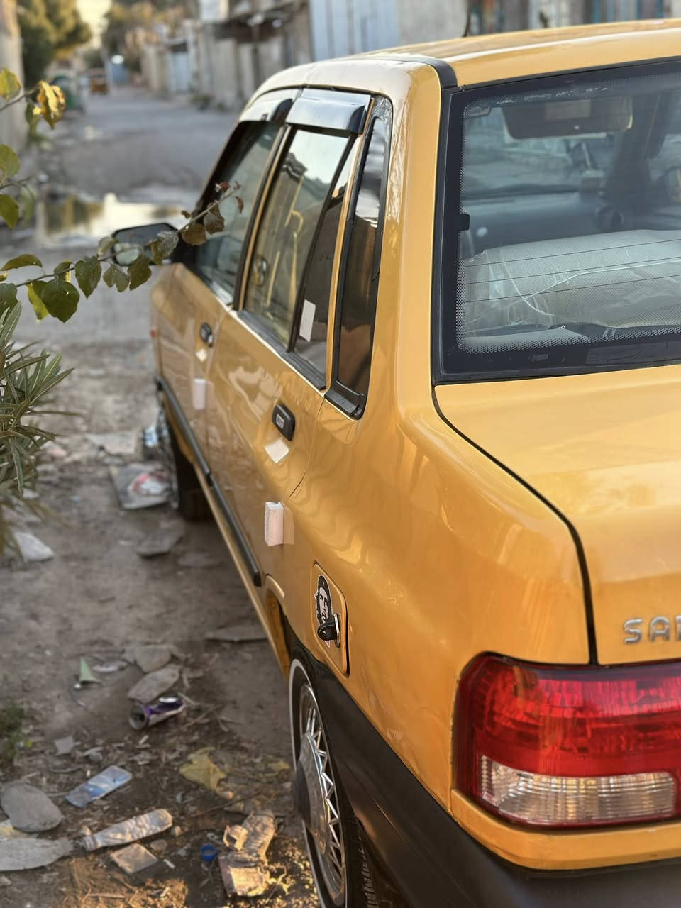 سايبه ١٥. بسمي
تحويل ثانيوم
كير محرك خير من الله
هيه. غرامات. مصفره 
كهربايات كلهه شغاله
دوشمه جديده
هزه جديده
سياره كامله مكمله كبل شارع 
تخم تاير خط ابيض ليوم شادهن 
بيهه فطر  بل شاصي عله كد. اصبع لايمن ومعمر مضبوط 
السعر ٣٦
 
***********
