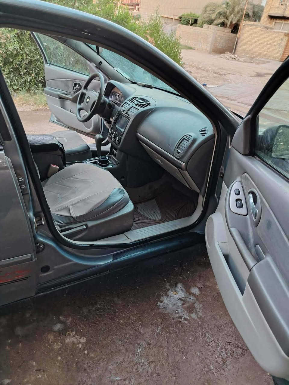 السلام عليكم شوفرليت ماليبو موديل ٢٠٠٧ اوتوماتيك محرك ٢٤٠٠ اربعه سلندر رقم انبار بأسمي تحويل مباشر سعر (٥٥) سياره مال بيت ***********/*********** غير متواجد على الفيس
