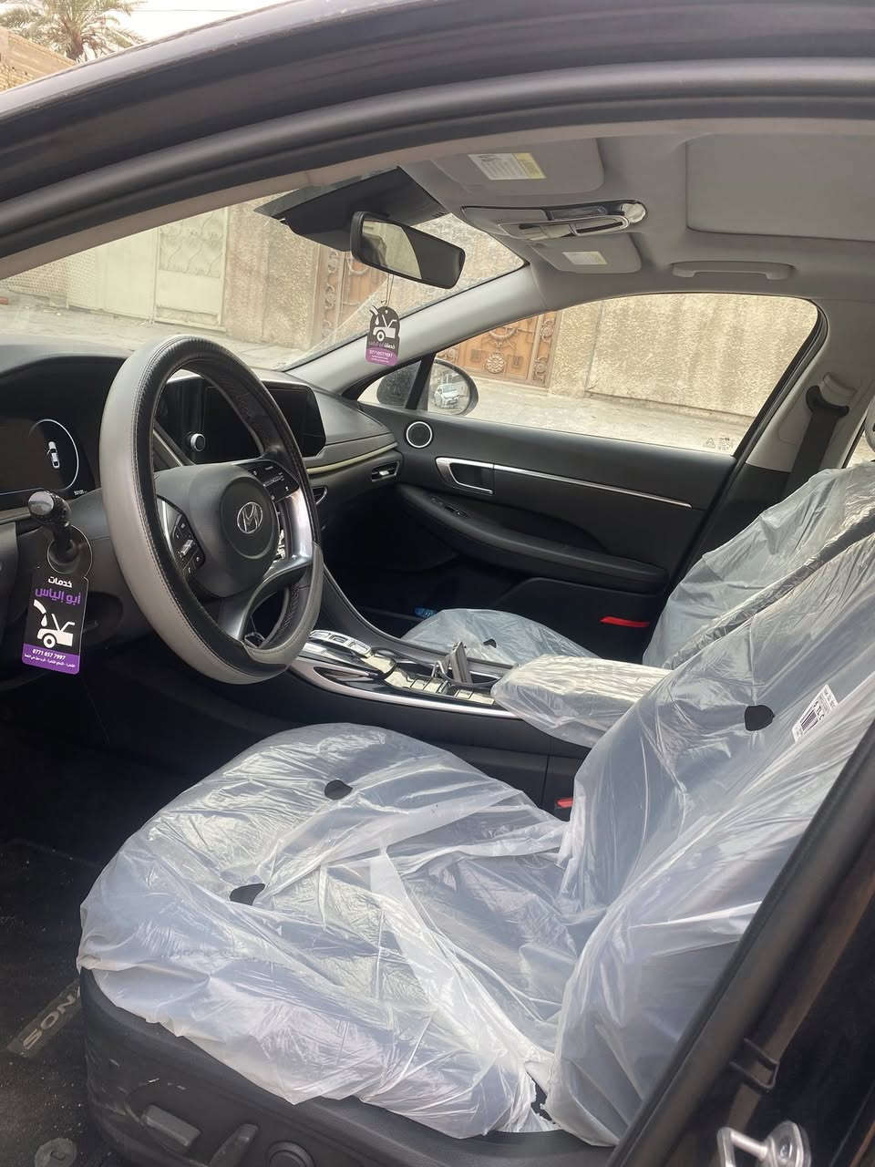 لسلام عليكم سوناته فول مواصفات محرك ٢٥٠٠ سياره جديده كلش  وبدون اير باك ماشيه ٣٠ ميل  دخول جديد وترقيم جديد وحادث كلش حلو ويخبل. وسياره بسمي السعر ١٩٠ وبيه مجال قليل الاتصال *********** بغداد القاهره
