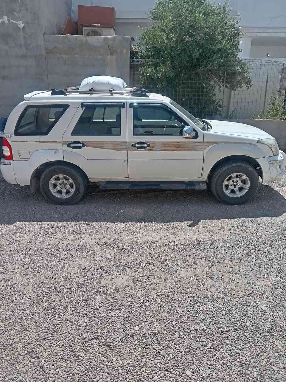 كوناو برادو صيني موديل ٢٠٠٦ رقم كركوك مشروع وطني لغايه ٢٠٣١ مكفوله من صبغ بلضربه للبيع مكان كركوك شرط تحويل سعر ٦٠ وبي مجال ***********
