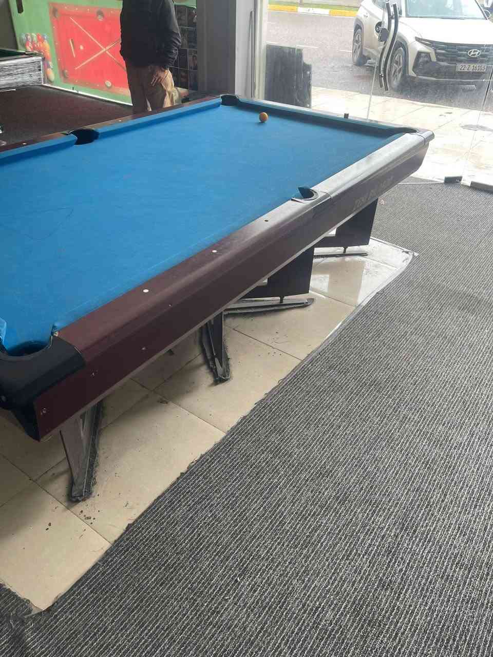 ميز بليارد زكي مستعمل نضيف جداً نضيف  للبيع 400$ مكاني اربيل (***********)
