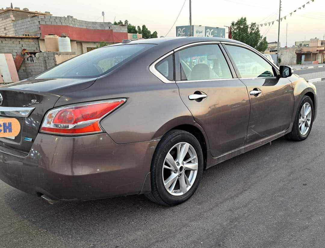 نيسان التيما 13
بيه باب خلفي صبغ والامامي ربع بي صبغ 
كفاله شواصي  عيب شرعي اصوليات
كير مكينه جدد 
ماشيه 90 k
فول مواصفات 
شاشه كامره
فتحه 
تحكم ستيرن 
حداديه امامي خلفي جديد مشط جديد  
لايت خليجي جديد 
تخم تاير جديد
نواقصه الفتحه واكفه 
رقم بصره بااسمي  تحويل ثاني يوم  
***********
متواجد ماسنجر  واتساب
سعره 92 وبيه مجال ناصرية, ذي قار
