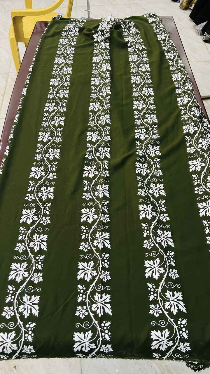 أقمشة نور الاهدى
قطع اقماش كشمير ايطالي قطن الاصلي الخامة الثقيلة 10قطع ب ٦٠ وتوصيل مجاني داخل الحي بيع مفرد 
ب
رقم الهاتف: *********** واتساب فقط
يوجد توصيل جميع محافظات العراق
