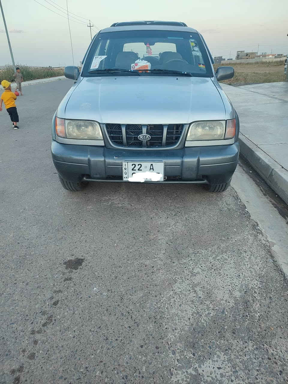 موديل2001 السياره 3 قطع بدون دواخل فور ويل بس ملقي من كدام رقم سنويا جديد بسمي شرط التحويل للاستفسار على الرقم سعر 48  اليحب يتصل مكان موصل جانب الأيسر ***********
