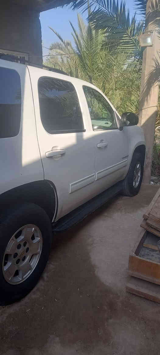 السلام عليكم سياره تاهو ادوات موديل 10 كصه  غماره السعر 75 وبيها مجال عنوان بصره سيارها برقي ما عايزها***********
