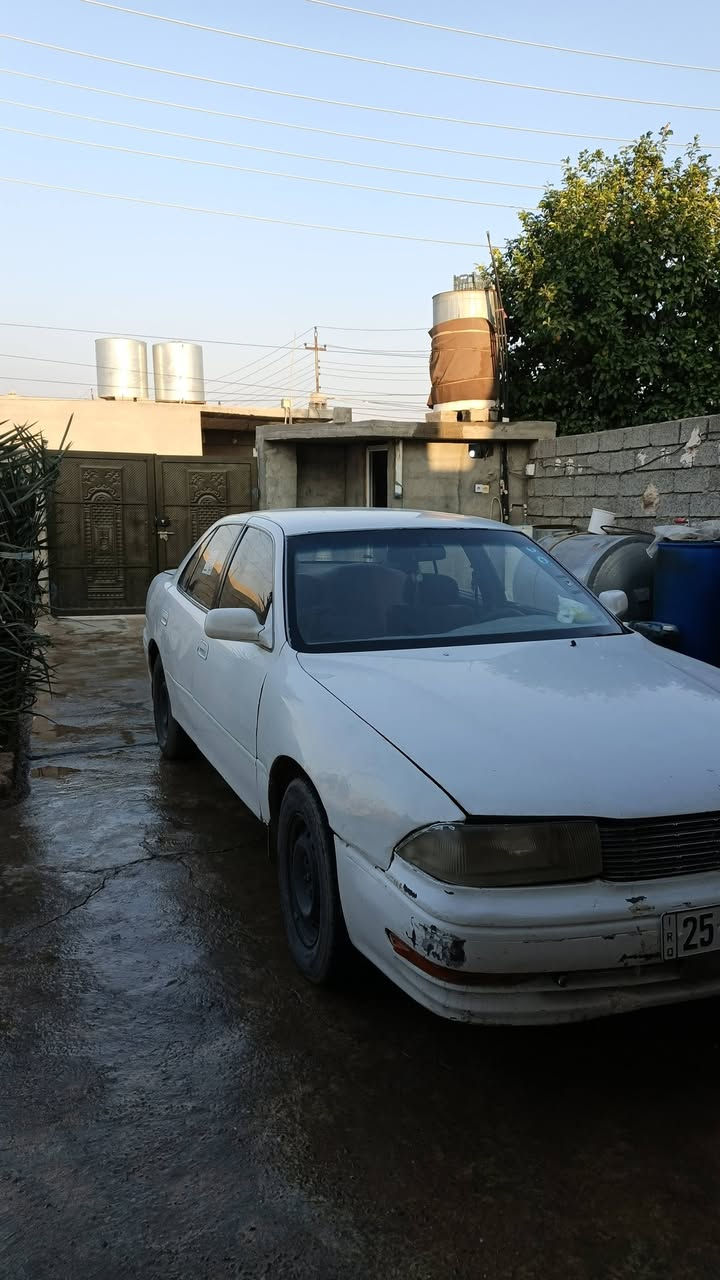 سيارة كامري موديل 92 رقم كركوك دولي سنوية لل29 محرك و كير اوتوماتيك وصدر شرط صبغ بلادي كهربائيات كلها شغاله مكان كركوك ناحية الرياض بيع 30 ورقة او مراوس رقم الموبايل ***********
