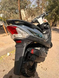 شباب مطور ماكس عدله لبيع مكينه مزودة 55 كلجات عليه رياضي بيه منفيس اور...