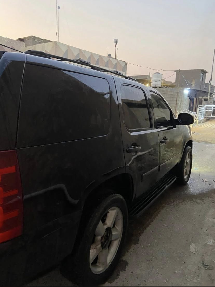 سلام عليكم سياره تاهو موديل 12 للبيع ادوات ادوات مكفوله من كص والعشائر والانتربول فول مواصفات فتحه سقف كشنات كهرباء شاشه خلفية شاشه إماميه صندوق كهرباء كشنات جلد تخم تاير جديد محرك كير مكفولات لسعر 90 رقم هاتف *********** مكان بغداد قرب بسماية.
