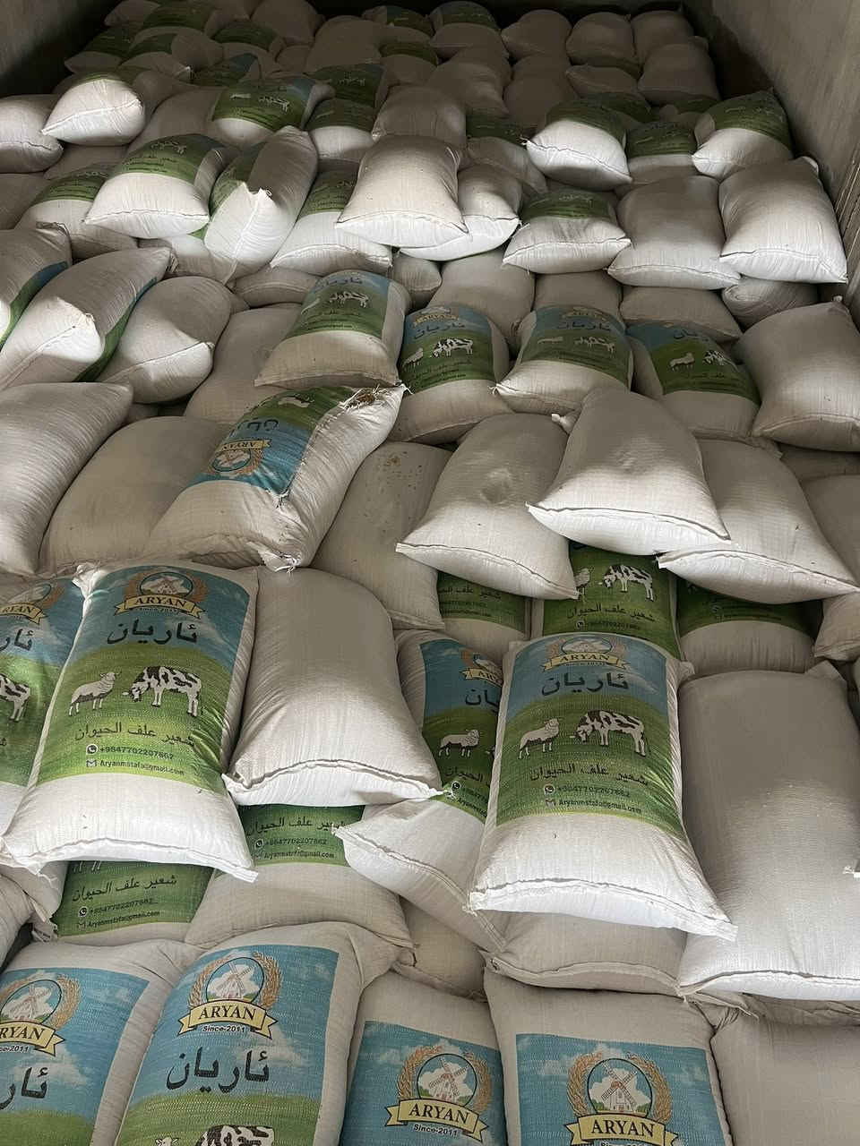 اللهم صلي على محمد وال محمد 

- متوفر شعير روسي اعلاف 

- باسعار مناسبة جدا 

المكان : ذي قار الفجر  _ الشارع العام  محلات علي يوسف الركابي  _ مجاور معرض سيارات علي الحوم
 
بأدارة : علي يوسف الركابي
 
‭0770 580 2355‬
                   077 11147835

