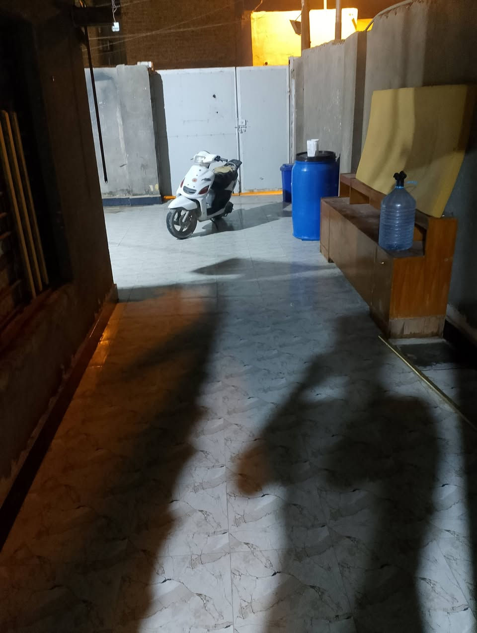 بيت للبيع في حي ام البنين المساحة 200متررقم،***********
