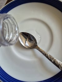 شامبو الشيب • بروتين للشعر • سواد طبيعي