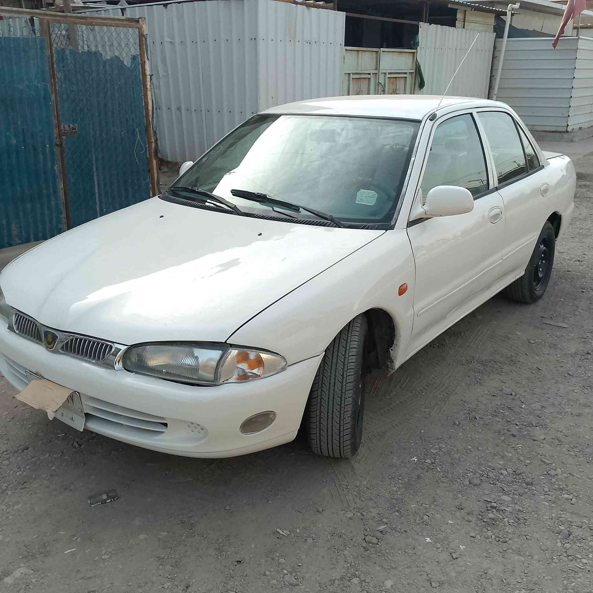 السلام عليكم بروتون ويرا شركة العامه موديل 2001سياره حلوه كير اوتوماتيك تخم تايرجديد السعر 44وبيها مجال بسيط مكاني البياع ***********
