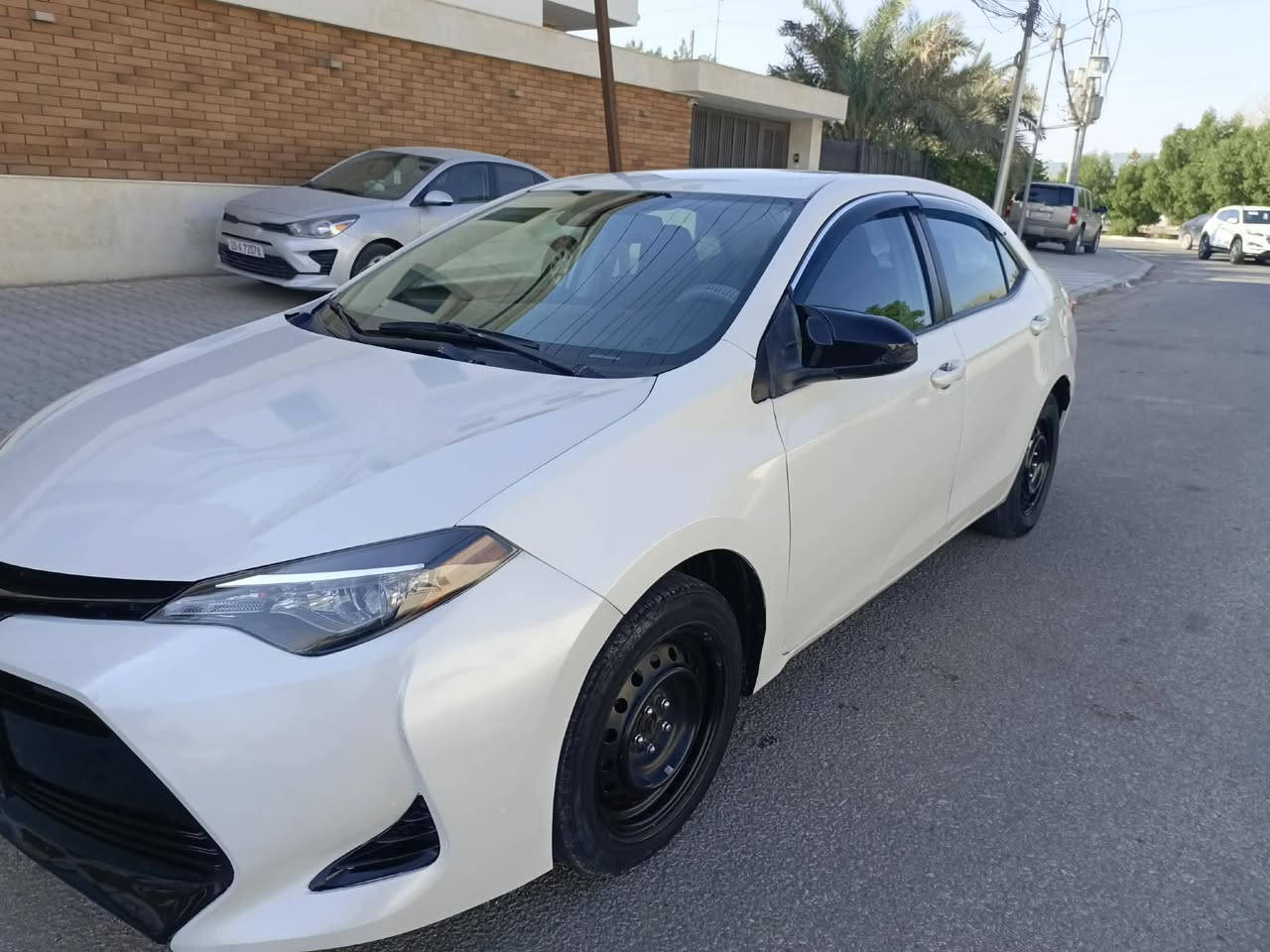 كورله موديل 19ياباني اصل جاهزه من كلشي بيه الغد مبدل وبيه 3قطع صبغ محرك وكير شرط رقم واسط مشروع وطني مداور مباشر السعر 110مكان النجف ***********
