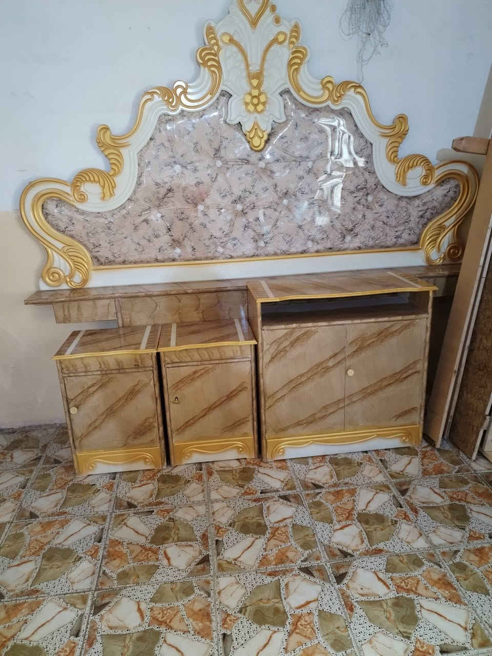 السلام عليكم غرافة مستعمل قليل البيع بغداد الكفات ريد 750 بية مجال هاذ رقمى تصال 
***********
