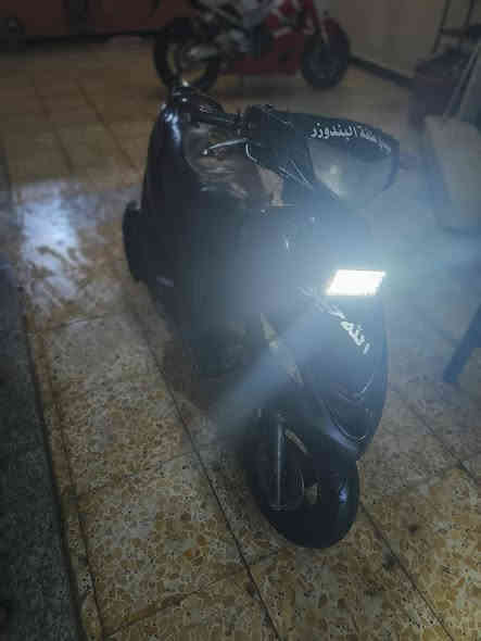 سلام عليكم دراجه ماكس عدله ١٤٠مكفوله للبيع مكاني بغداد الدوره سعر ٤٥٠وبيها مجال لطيبين تواصل خاص او ع رقم ***********
