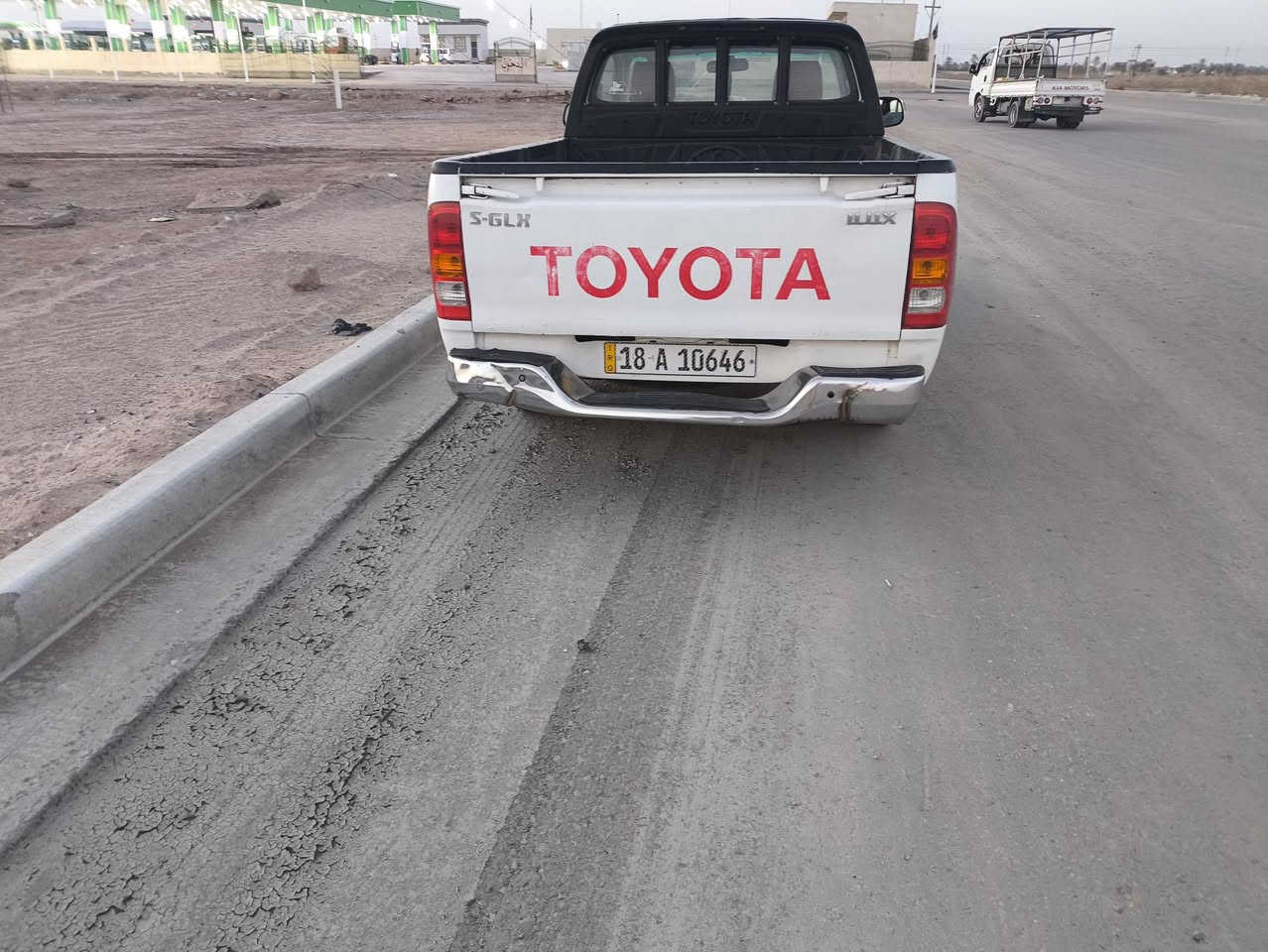 سلام عليكم البيع فلاونزه تك موديل 2006 مكفولة كفاله عامه مكاني البصره ***********
