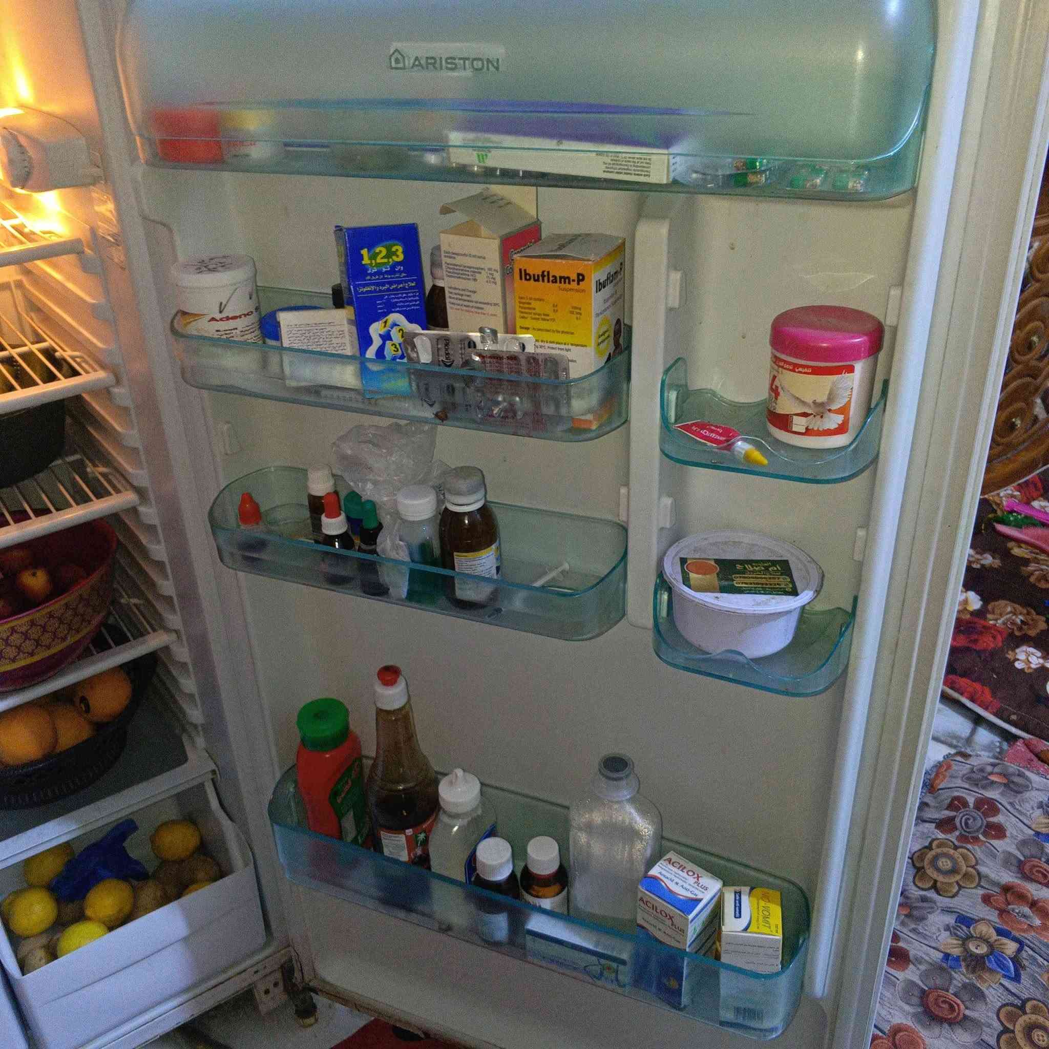 ثلاجه للبيع حجم كبير ونظيفه الخلل بيهه جان تجميدهه يخبل هسه فقط تبريد سعرهه 150


**إذا كنت صاحب هذا الإعلان وتريد حذفه لأي سبب، رجاءا أرسل رسالة إلى الدعم الفني**