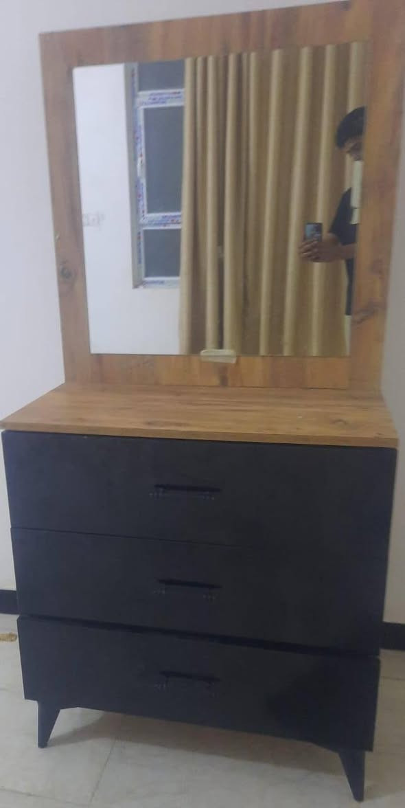 غرفه نوم جديده كلش جاهزه السعر350 الف اتصل على الرقم ( ***********)
