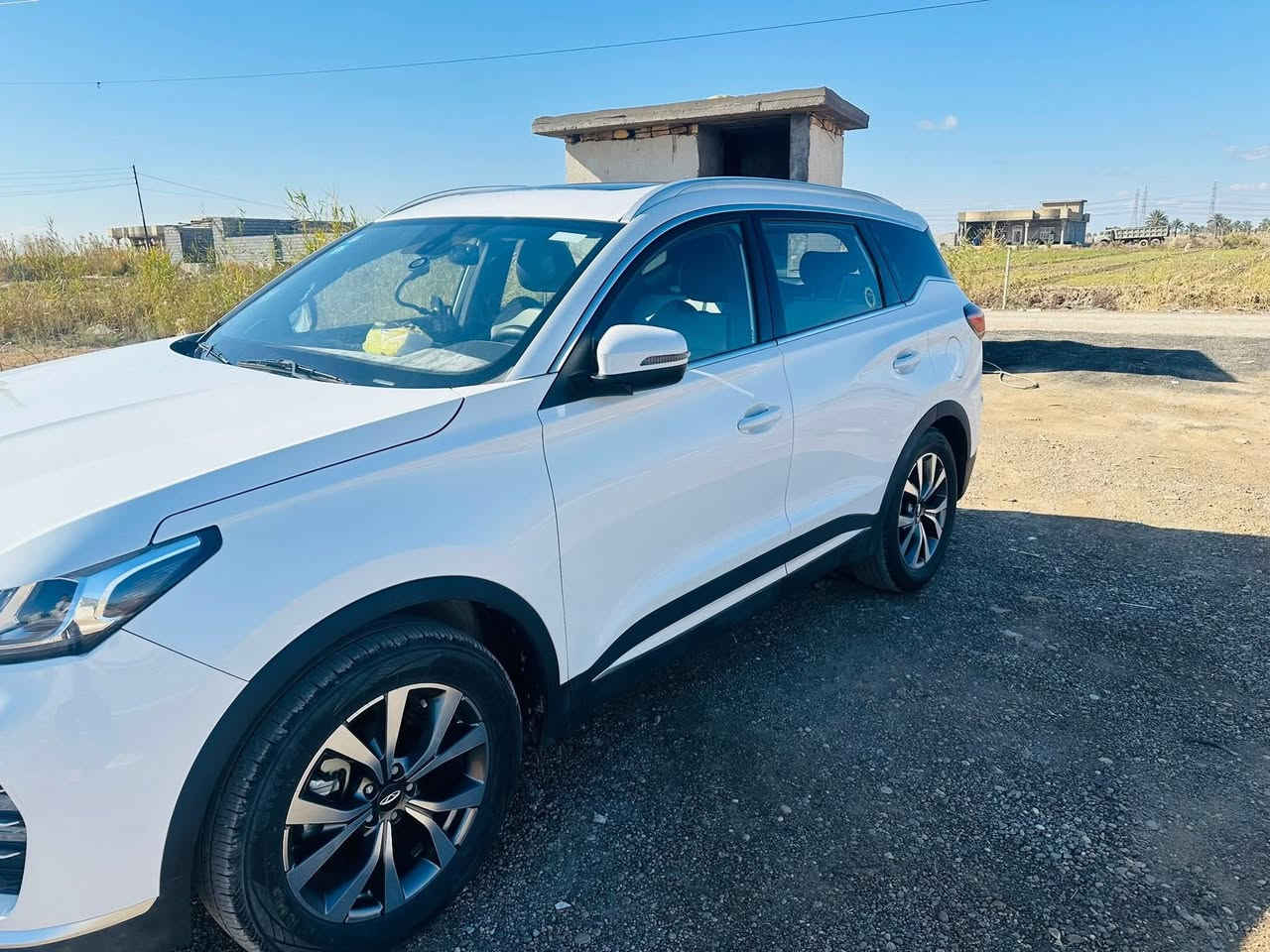 السلام عليكم
� للبيع تيكو 7 برو 2022 فول كامل

مكينة 1.5 توربو –   5راكب – شاشة لمس كبيرة
كامرة خلفية + حساسات + 360° – تبريد قطعتين  – مقاعد جلد
فتحة سقف – تشغيل  + بصمة + تشغيل عن بعد –ABS  + وسائد هوائية – مثبت سرعة
رقم بغداد تحويل ثاني يوم بااسمي
🛣 ماشيه :56الف 
💰 السعر: 140 ورقه
📍 المكان: بغداد
📞 للتواصل واتساب / اتصال: 0782933996


**إذا كنت صاحب هذا الإعلان وتريد حذفه لأي سبب، رجاءا أرسل رسالة إلى الدعم الفني**