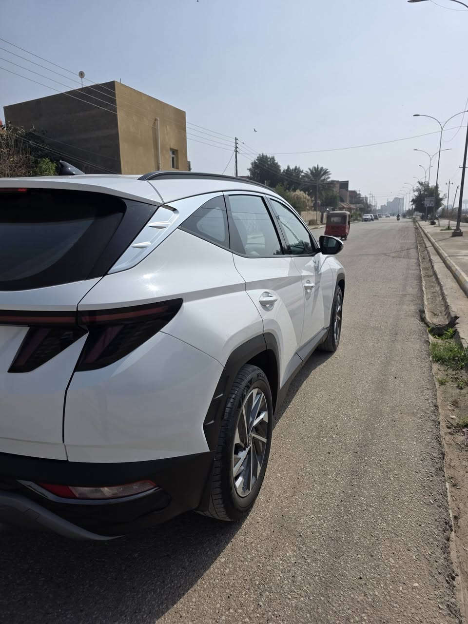 سلام عليكم
هونداي توسان 2024 مكفولة كفالة عامة حتى الدعاميات كفالة ماشية 41000 رقم بغداد الماني بسمي تحويل ثاني يوم 
مكينة 2000 دكشن عالي 
ويل 18 كروم 
بصمه تشغيل 
ترحيب بل باب 
شاشة كبيرة كار بلي 
كامرة بلادية 
وباقي المواصفات واضحة عدكم بل صور السيارة حلوة واجدد من الصور عنواني ذي قار قضاء الرفاعي 
كشنات مغلفه بل كامل 
تخم ارضيات مع الجنطة 
تخم مضلات الجام كاملات سستم 

السعر 225 $
***********
***********
