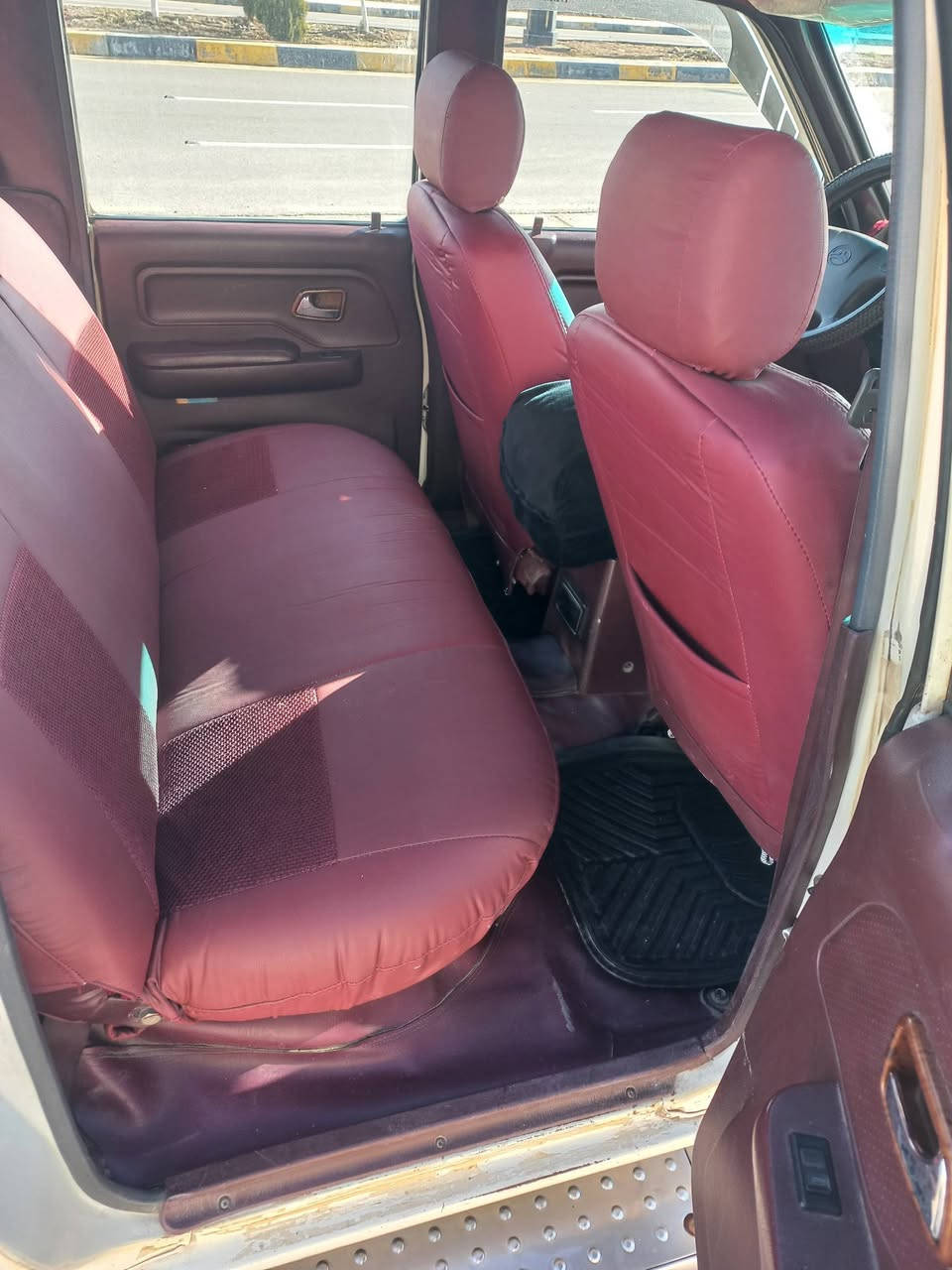 للبيع بيكم دير ٢٠٠٩ رقم نينوى دولي سياره مكفوله كفالة عامه من الصبغ والتبديل ودعم شرط من الدعاميه للدعاميه
كلها شغاله وشرط المحرك مال الشركه مامفتوح تبريد تدفئة 
شغاله وافحص وين مايعجبك اخوان لحد يجي خاص ماجاوب يرحم والديكم المو شراي لايخابر السعر ٨٣ للإستفسار اكثر الرقم ***********///***********
