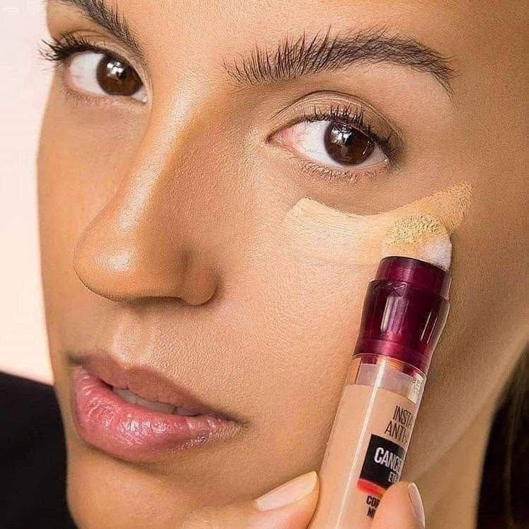كونسيلر ميبيلين المستورد . 💗Maybeline concealer💗
#الامريكي #الاصلي💯
خافي عيوب سائل بتركيبة مُركزة ولون واضح ..
يحتوي على مواد اخرى تساعد في علاج انتفاخات ماحول العين
العلبة بلاستيكية بحجم صغير مُصممة بحيث تقدرين تحركي الرأس بشكل دائري (لف) لاستخراج المنتج وتوزيعه من خلال الكُرة الإسفنجية على البشرة ..
✅ سعر مناسب
✅ قوامه خفيف
✅ تغطيته عاليه
✅ يضيء ماتحت العين وممكن استخدامه ك (هايلايتر)

طريقة الاستخدام :〽️
✨ ضعي مرطب ترطيبه عالي (برايمر او سيروم) تحت العين عن طريق الطبطبة بالاصبع
✨ ضعي الكونسيلر بعد و وزعيه عن طريق الطبطبة سواءً باليد أو بأسفنجة البيوتي بلندر أو فرشة كابوكي بشكل متساوي
وبعدها يتثبت ببودرة .🌟
جداً جميل للإستخدام اليومي خصوصاً بالصباح، يعطي مظهر طبيعي وسهل دمجه وتوزيعة سواءً باليد أو بالأسفنجة أو بالفرشة.⚡️
الالوان ٣ للسمرة وللحنطية وللبيضة 
المنشأ امريكي 🇺🇸 
السعر 6 الاف
🚘يوجد خدمة توصيل لجميع محافظات العراق ٤ الاف 🚘


**إذا كنت صاحب هذا الإعلان وتريد حذفه لأي سبب، رجاءا أرسل رسالة إلى الدعم الفني**