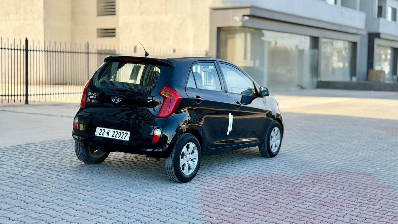 السلام علايكم
بيكانتو موديل ٢٠١٢خليجي 

مصفات  كير اوتماتيك جام كهربا 
شاشه ايبات حساس خلفلي  ABS

كير محرك ابشرط  لا صرف لا صوت 
حداديته جديده 

سنويه رقم كله جديد كابون بنزين بي

سعره 74 بي مجال قليل 
*********** كركوك, العراق
