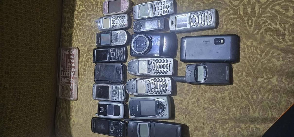 مبايلات الزمن الجميل عددهن. ١٠٠٠ بيع كل الكميه. او ابيع كل ميه سويه. الي  حاب يراسلني ويدلل مفرد مابيع. مكاني السماوه


**إذا كنت صاحب هذا الإعلان وتريد حذفه لأي سبب، رجاءا أرسل رسالة إلى الدعم الفني**