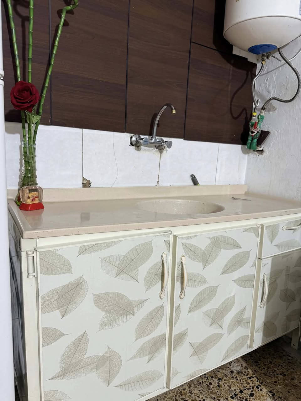 كاونتر جديد استخدام شهر واحد فقط الكاونتر مترتين وعشرين والسنك متر وعشرين 
بغداد
السعر٢٥٠وبي مجال لشراي فقط


**إذا كنت صاحب هذا الإعلان وتريد حذفه لأي سبب، رجاءا أرسل رسالة إلى الدعم الفني**