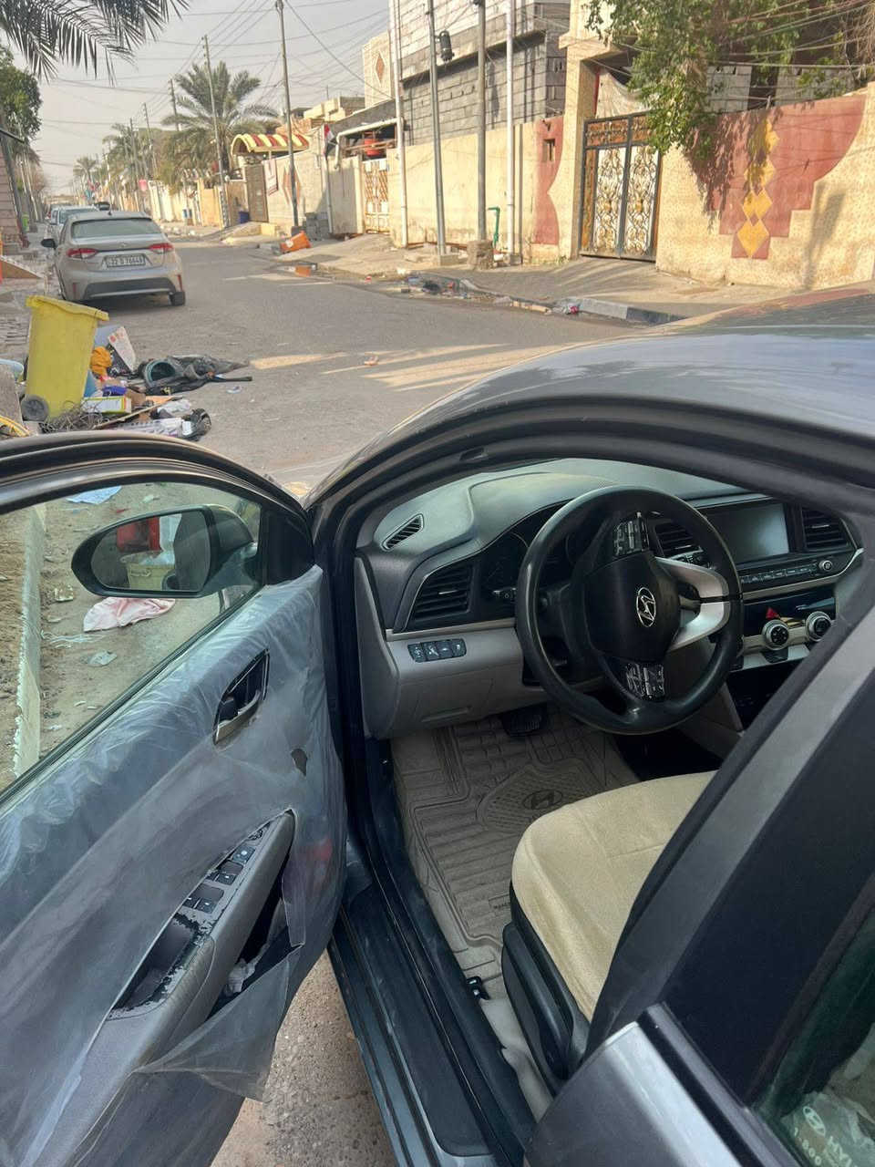 السلام عليكم 
الانتره 
مديل 2019
وارد امريكي 
مكينه 2000 دوش
كير AT المرغوب 
تدفئه وتبريد 💯
حداديه 💯
تخم تاير جديد
السياره نص فول 
حادث السياره بامريكا 
بنيد وجاملغ بدون دواخل 
المكان البصرة 
السعر 122
السياره احله من الصور
***********
