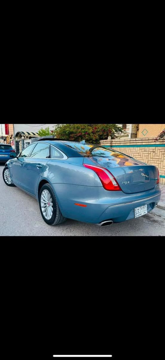 السلام عليكم 
للبيع جاكوار Xgl 2014 فول مواصفات 
خليجي السيارة وكالة سردار بيهة صبغ شبر ب جاملغ صفحة الصدر فقط بدون حادث محرك v6 3000 
السعر 150$ وبيهة مجال 
للأستفسار ***********
