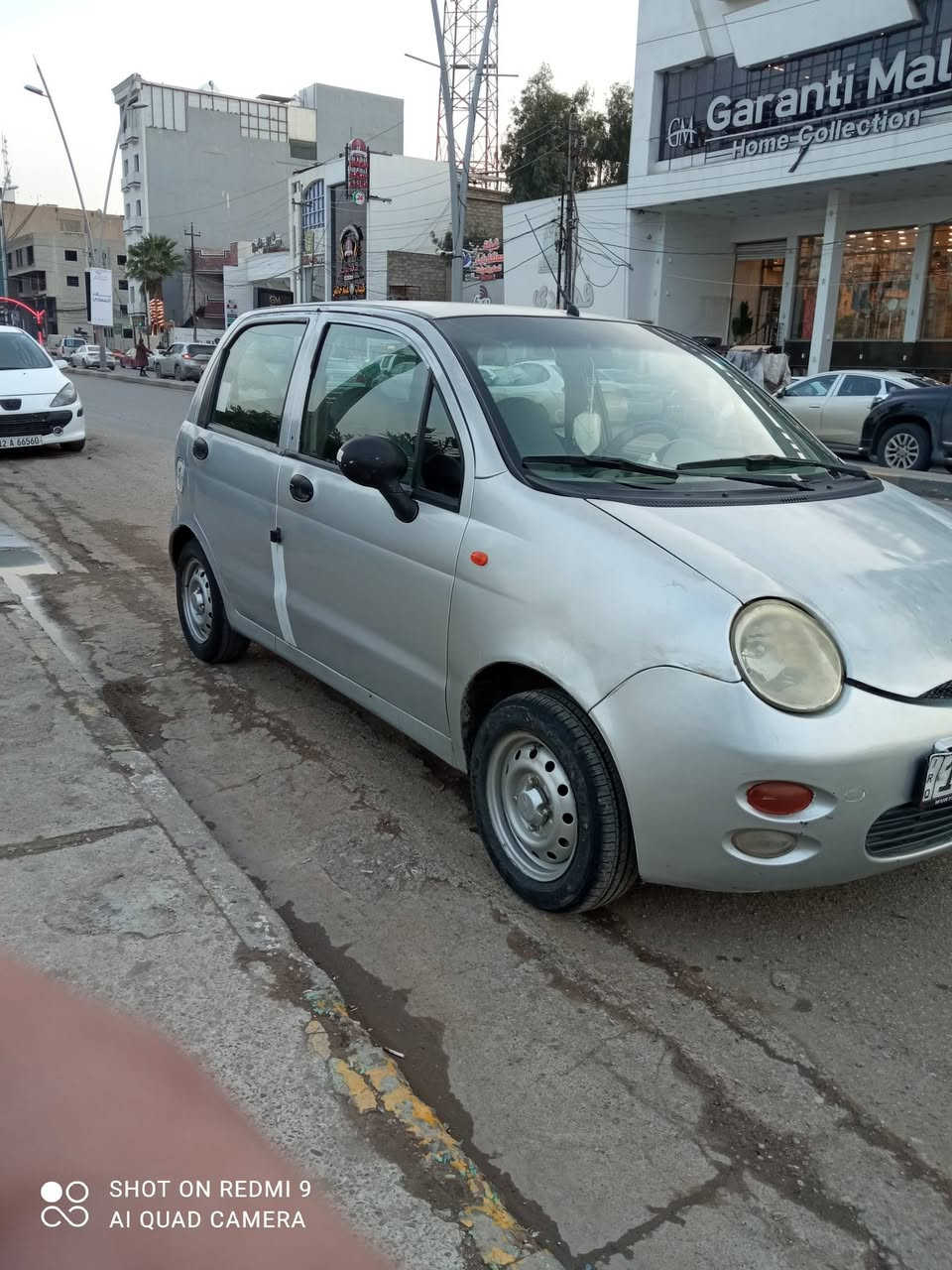 للبيع الاستفسار عل رقم *********** 32 وبيها مجال
