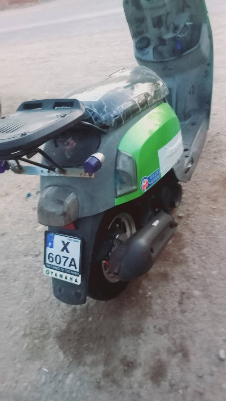 السلام عليكم ماكس بوليس للبيع شغاله اشاير لايت هورن شلعه ومعدل تخبل كهربائيات كله شغاله مكينه نعومه فول كفاله ما مفتوحه  سعر 650 وبيه مجال بسيط مكان  دوانيه قضاء السدير ***********
