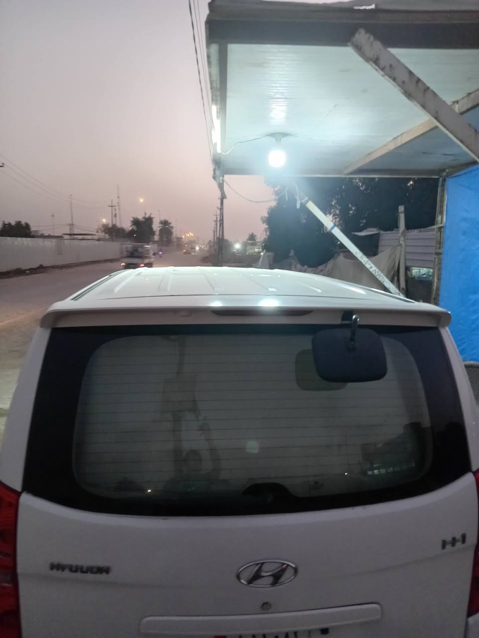 السلام عليكم استاركس موديل  2015 مفتوح للبيع
السياره حلوه ما عايزها شي فقط باردات بسيطه داخل عسلي  يخبل كشنات مغلفه كاعيه جديده سفريات تدفئه تبريد مري شفط
حداديه حلوه مكاني حله معررضه ب180 وبيها مجال
***********
***********
