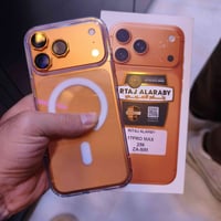 17 برو ماكس البارحة مشتغل صفر شحنة السعر قفل 2150 بغداد  07709209117