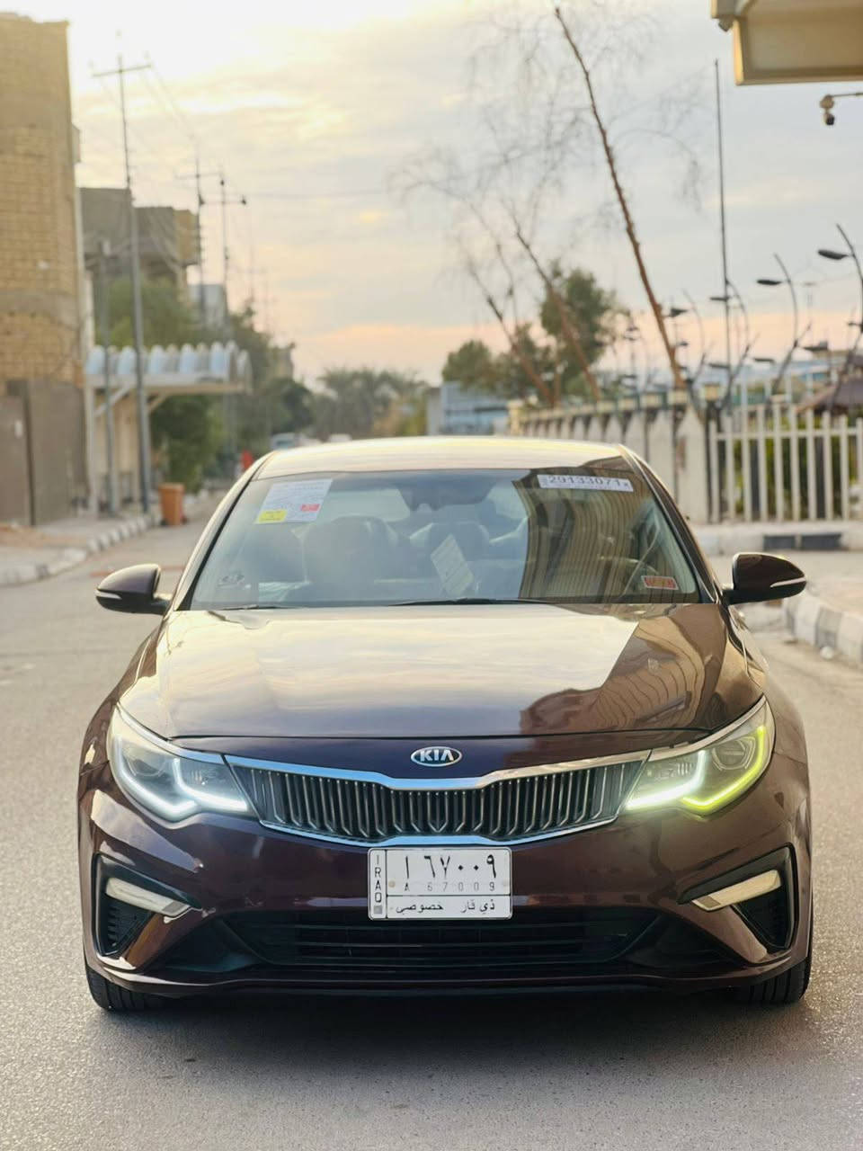 السلام عليكم ورحمة الله وبركاته.                                كيا اوبتيما 2019 رقم ذي قار 
وارد امريكي حادث فقط بنيد ومقدم جاملغ  باقي كفاله عام صبغ تبديل بارد سياره جديده استخدام شخصي  سياره احله من صوره سبيره مانزل بوضع شركه بعده  ماشيه  90 الف الف مكينه 2400  مامفتوح  موصفات حلوه نص فول السعر 132 وبيه مجال الشراي 
مكاني ناصريه مركز                                                   اللاًستفسار اتصل.   ***********
