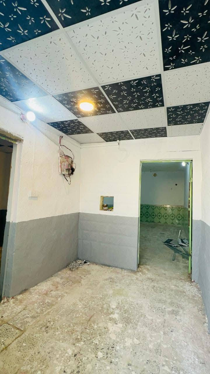 السلام عليكم ورحمة الله وبركاته
بيت للبيع  ١٢٥ متر بيت نظيف كلش يتكون غرفه وصاله ومطبخ واستقبال وصحيات وساحه قرب ابو ذياب الفيتر  ***********
