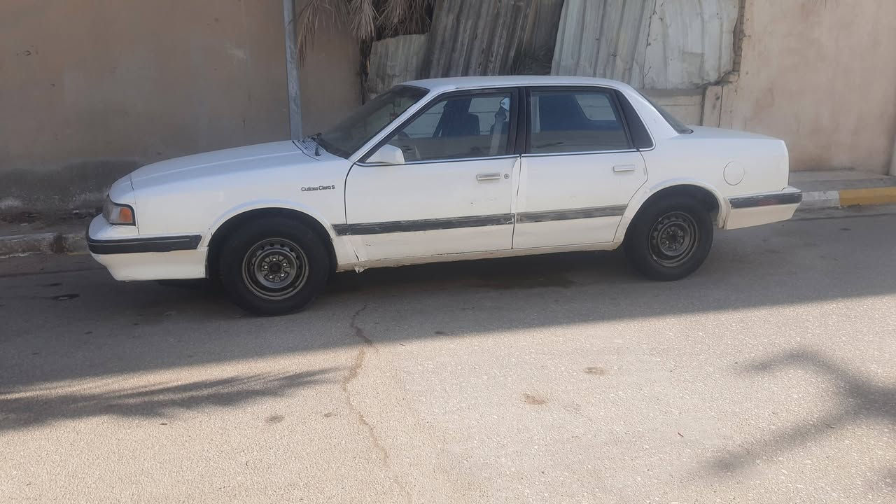 اولدز مكينه وكير حاويه مال كورله تشك الكاع بل شلعه سياره حلوه مال موضف يروح ويرجع بيها تخم تاير ماصاله شهر جديد كهربايات شغاله عده التبريد كامل بس عوزه ربط وبيها والشراي يخابر السعر 35  ***********
