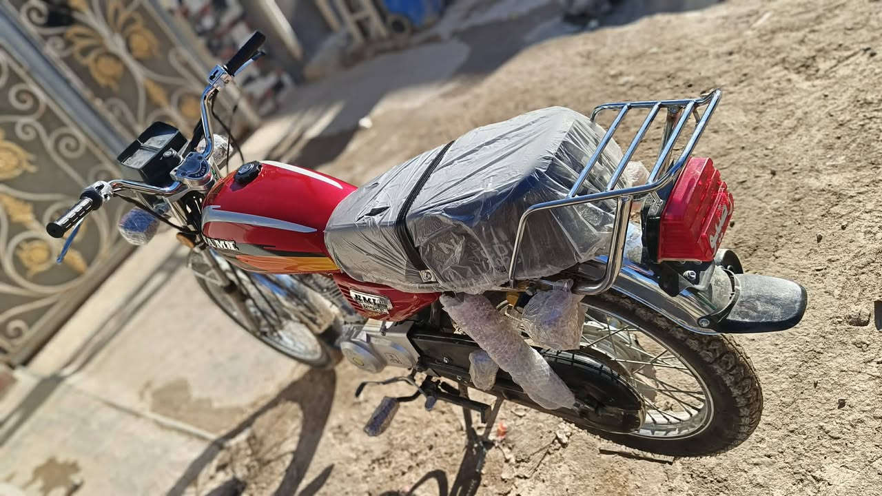 السلام عليكم
اخوان نامه امتياز اوراق اسكنر 5 اوراق موديل 25 مكفول كفاله عامه محرك مامفتوح شاصي رفيع دراجه جديده وخير من الله  السعر 625 وبيها مجال الرقم ***********
مكاني حله مركز
