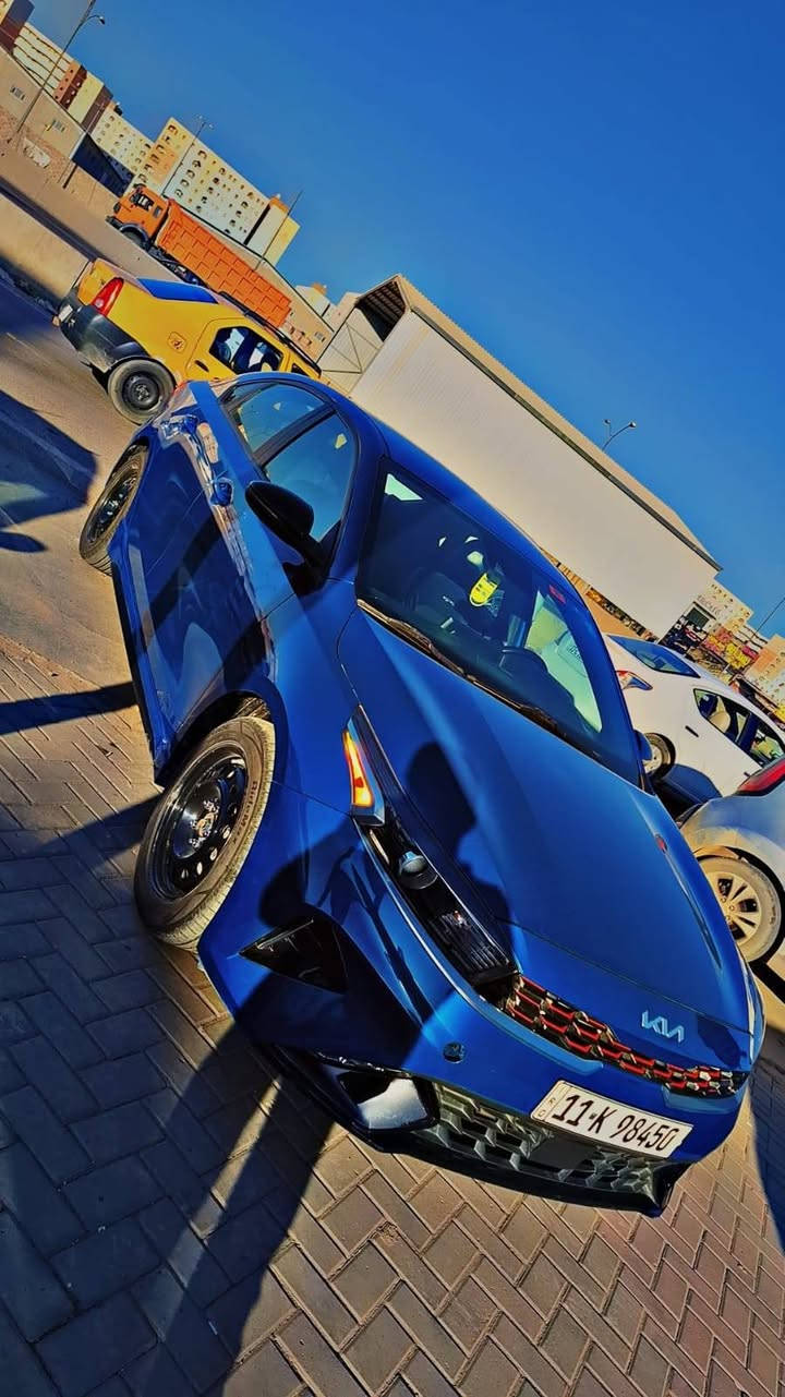 السلام عليكم 
للبيع كيا فورتي 
موديل 2023 جيتي 
وارد امريكي  فقط دعاميه الماميه صبغ السياره جاهزه اي نقص مابيه
رقم بغداد معوقين وكاله عامه 
مكاني بغداد مقابيل مجمع بسمايه 

السعر 153 

***********
