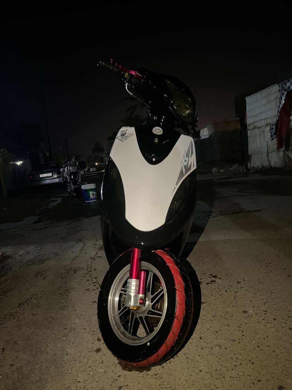 دراجه ماكس عدله للبيع
الدراجه مكينه بلادي مكفوله 
بيهى تزويد نواعم 
ويل نجمه ثقيل TWPO
دبلات امامي كرزي 
دبل خلفي رياضي 
سبايدر كاربون 
تعلاكه حاضن رياضي 
قبق فلاوين 
يدات كرزي برمبو 
يايرات جلاتين 
.
العنوان محموديه 
الرقم ***********
السعر 550 وبيهى مجال للشراي
